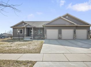 1817 Tyrol Ter, Mount Horeb, WI 53572