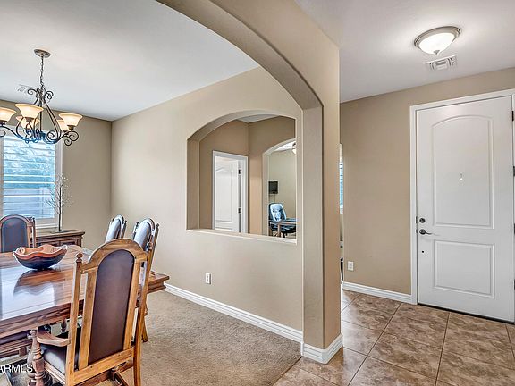 4th image of 5215 E DESERT VISTA Trail