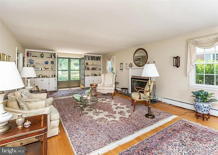 703 Gilmarys Rd — Photo 3