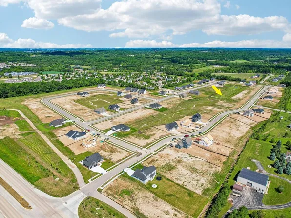 Lt143 LIMESTONE LANE, Slinger, WI 53086