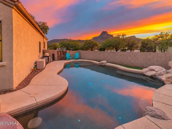 8440 N Sand Dune Pl, Tucson, AZ 85743