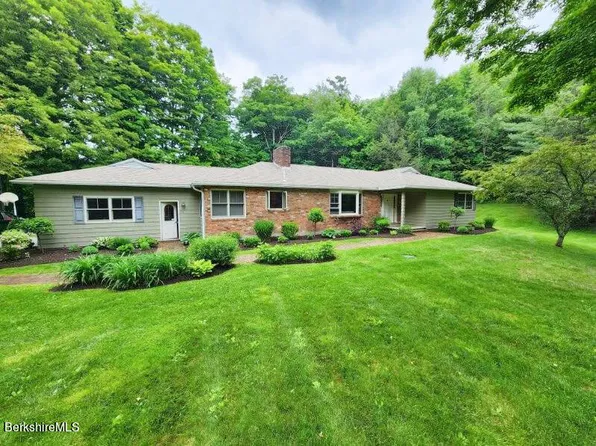 145 Maple Dr, Cheshire, MA 01225
