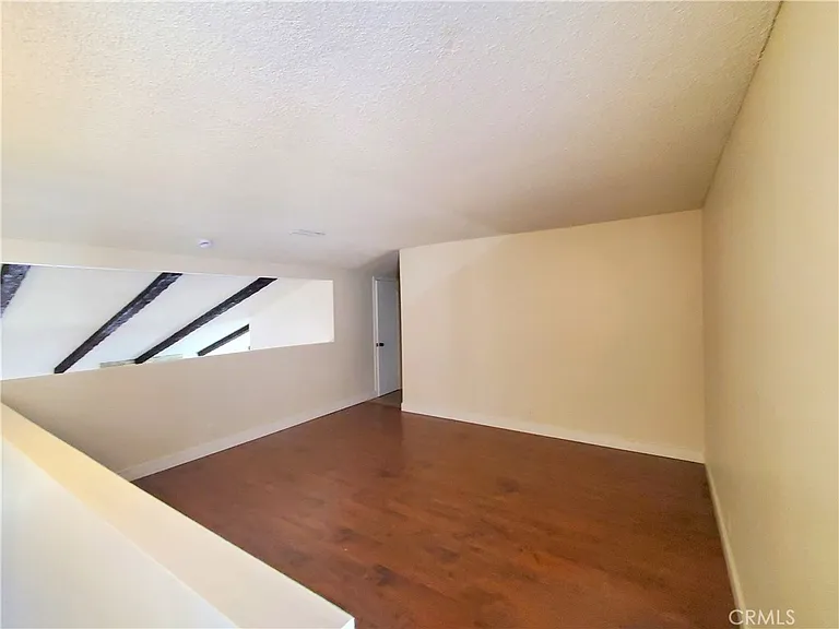 86 S Sierra Madre Blvd #6 — Photo 18