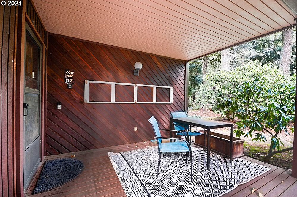 26213 E Welches Rd #17