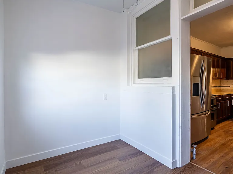 4904 W School St #1 — Photo 15