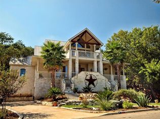 9108 Spring Lake Dr, Austin, TX 78750