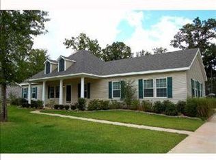 635 Benton St, Valley Park, MO