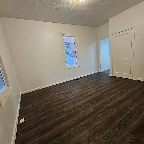 640 Pine St — Photo 6