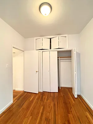 Rented by Waverly Realty Associates | media 23