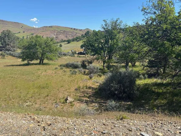LOT 168 Redwood St, Hornbrook, CA 96044