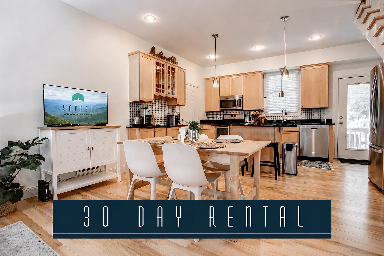 3 bed, 3.5 bath, 2051 sqft, $4,400 — Photo 1