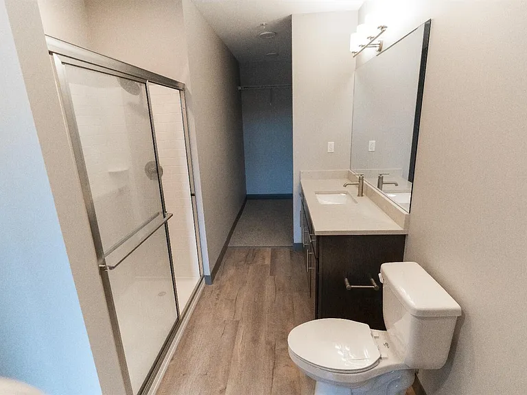 576 E 3rd #320 — Photo 9