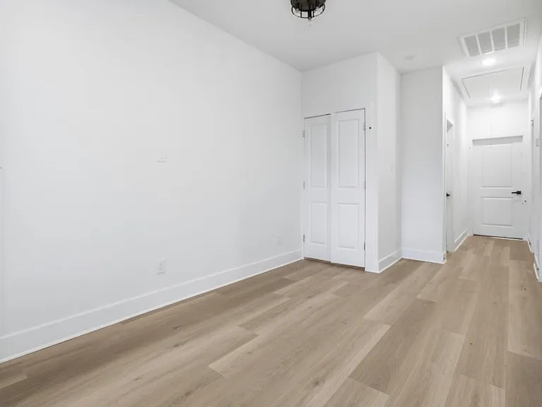 307 Bolden St — Photo 12