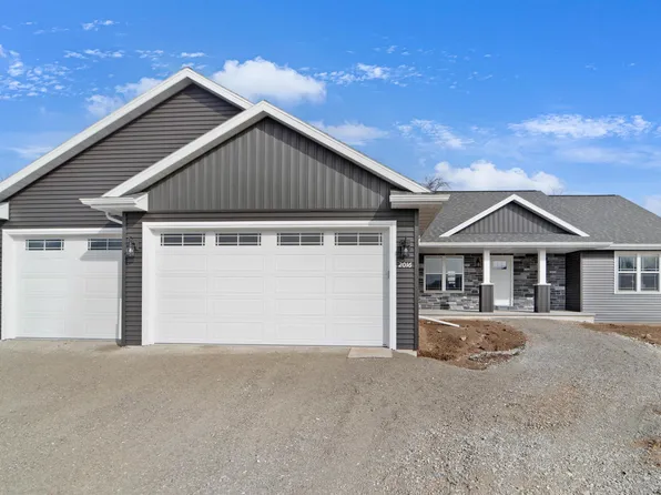 2016 W Sugar Ln, Appleton, WI 54913