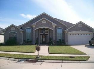 11424 Melvin Pl, New Orleans, LA 70128