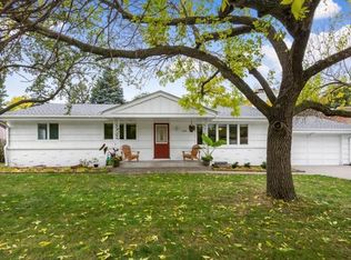 7124 Bristol Blvd, Edina, MN 55435