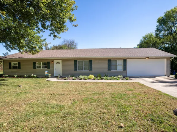 9774 Sycamore Rd, Plymouth, IN 46563