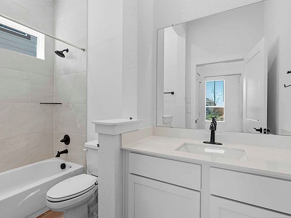 11-web-or-mls-DSC04955.jpg
