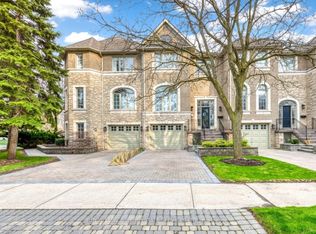 175 La Rose Ave, Toronto, ON M9P3W1