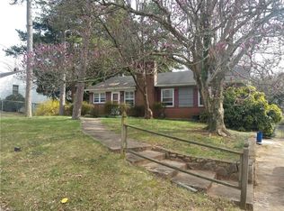 3234 Arlington Dr, Winston Salem, NC 27103