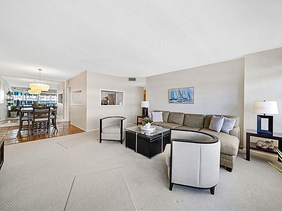 4th image of 4010 Galt Ocean Dr APT 1402