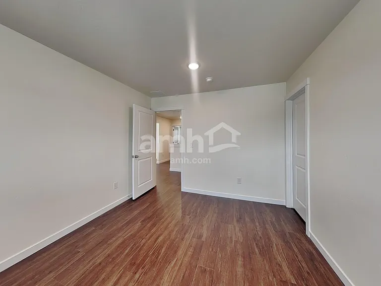 9428 W Shumard St — Photo 19
