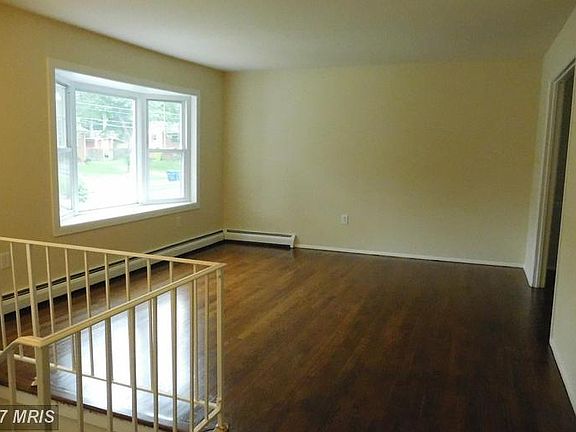 2nd image of 2282 W Longview Dr