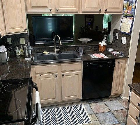 5th image of 4155 Brentwood Park Cir