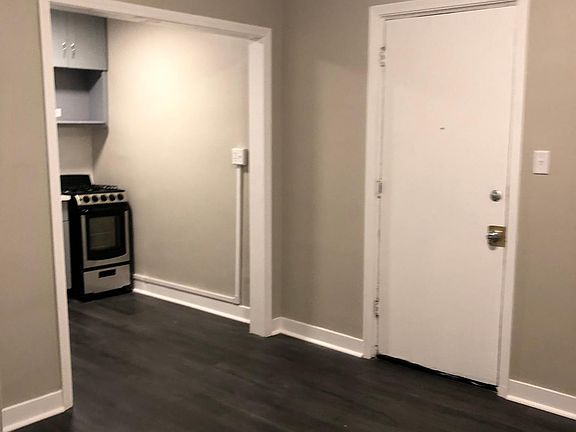 4th image of 237 E Highland St APT 101