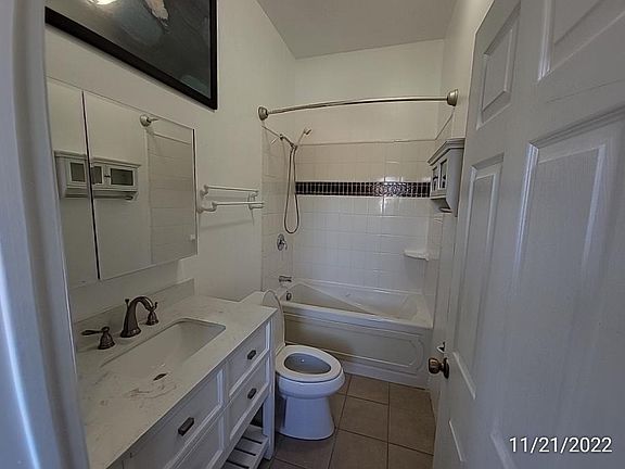 5th image of 4715 N Fircroft Ave #8