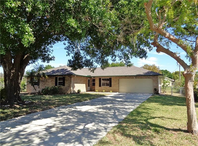 1st image of 6408 Shadowbrook Ln