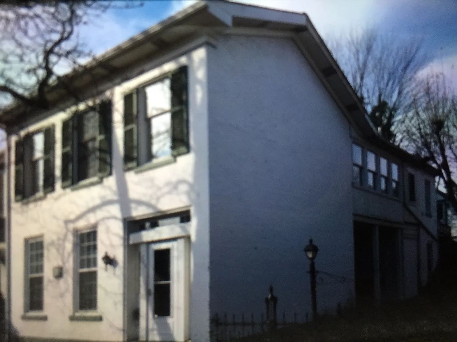 705 Riverside Ave photo 1