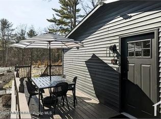 690 Green Lake Rd, Catskill, NY 12414
