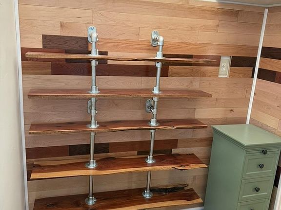 Custom shoe shelf