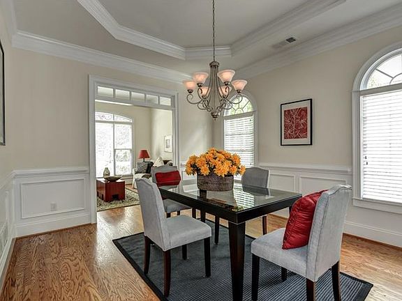 4th image of 2354 Briarcliff Cmns