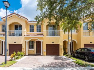 14961 SW 9th Way #14961, Miami, FL 33194