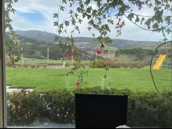 27231 Cortina Way, Salinas, CA 93908