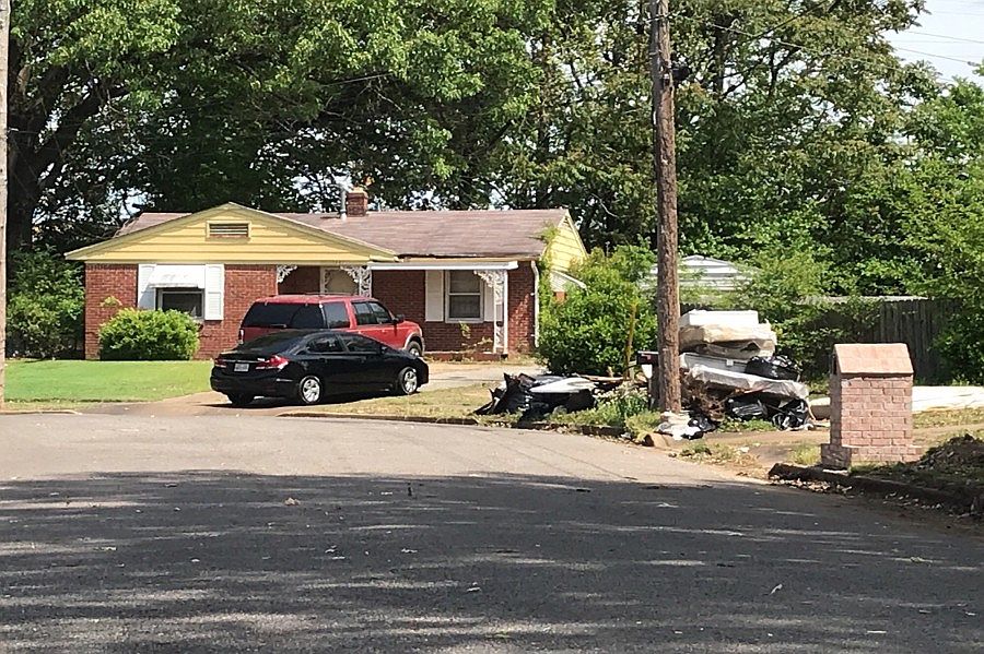 1st image of 1537 E Dempster Ave