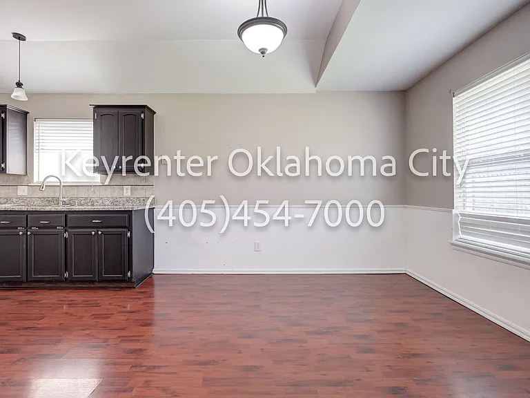 6016 SE 82nd Pl — Photo 11