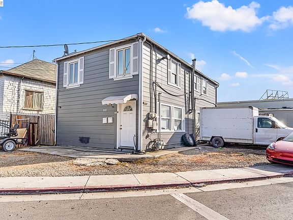 3rd image of 812 Lisbon Ave