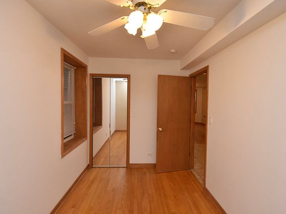 3rd image of 517 2nd Ave #4A