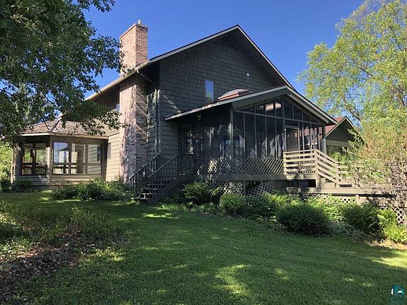 2nd image of 712 Orchard Ln