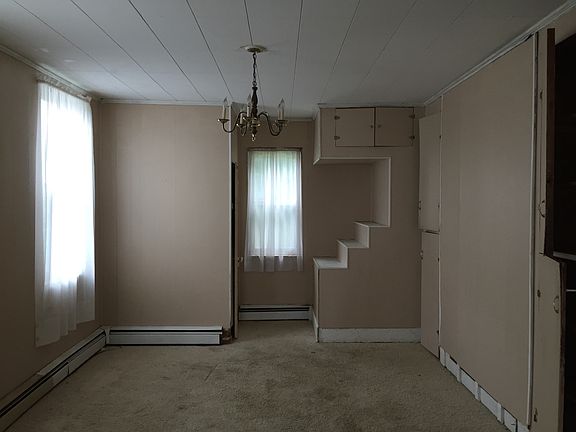 Lower Room 2