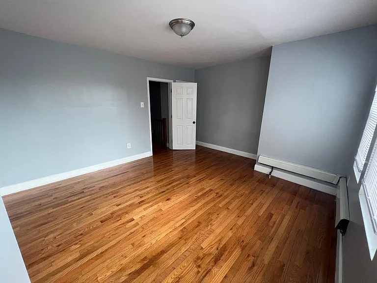 1531 Cottman Ave — Photo 26