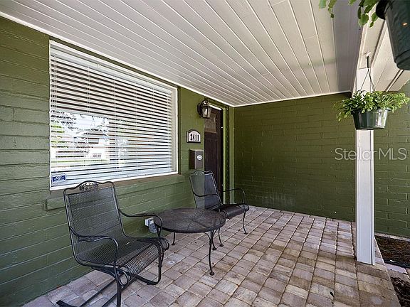 3rd image of 2411 Reading Dr
