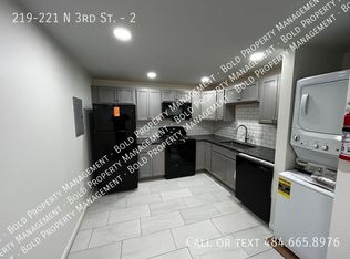 219-221 N 3rd Ave #2, Pottsville, PA 17901
