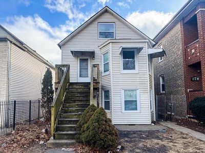 8527 S Marquette Ave, Chicago, IL, 60617