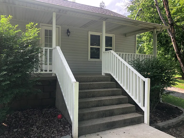 1290 Louisville Hwy — Photo 4
