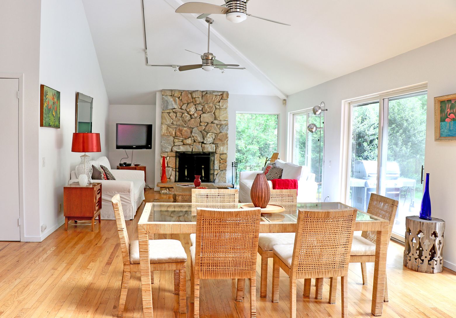 Open living/Dining areas