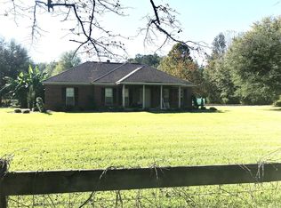 610 W McLean Rd, Hope Hull, AL 36043